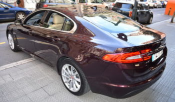 Jaguar XF 2.2 D Luxury 200 cv. Cuero, Navi, Cámara, 18″ lleno