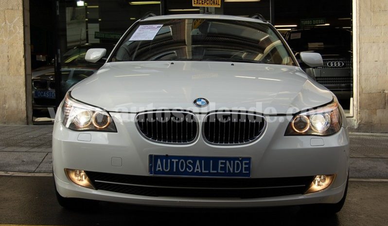 BMW 525D XDRIVE TOURING lleno