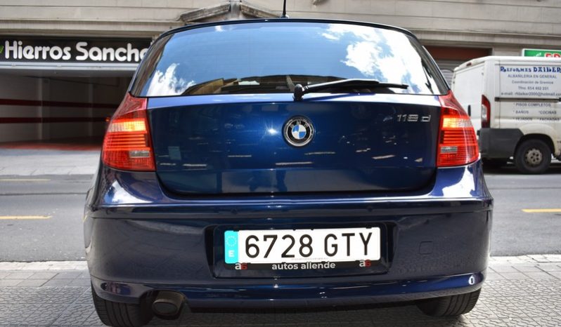 BMW Serie 1 118d 143cv Xenón + PDC lleno