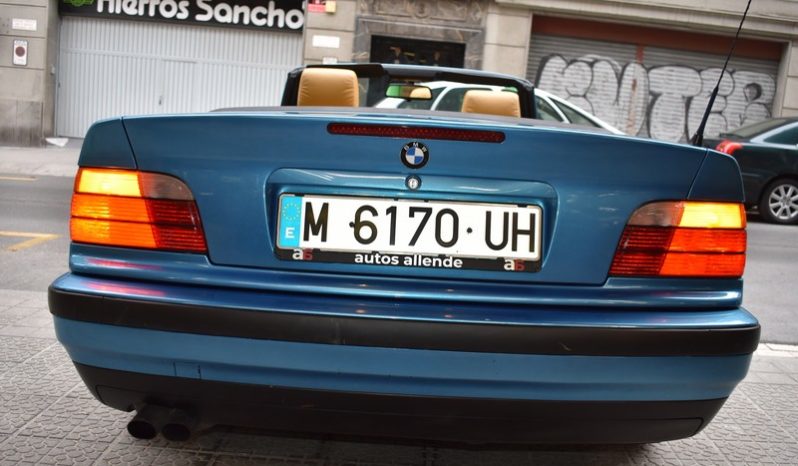 BMW Serie 3 320 I/ AUT. CABRIOLET SE lleno